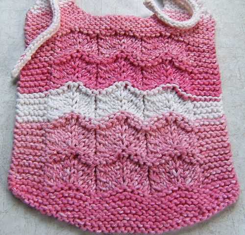 Knitted bib pattern