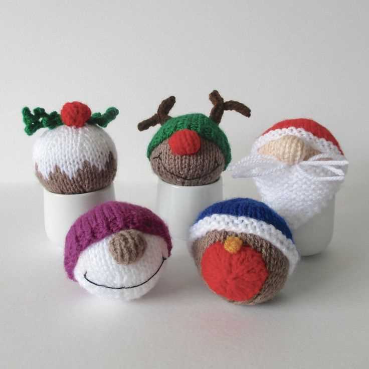 Knitted christmas baubles patterns free
