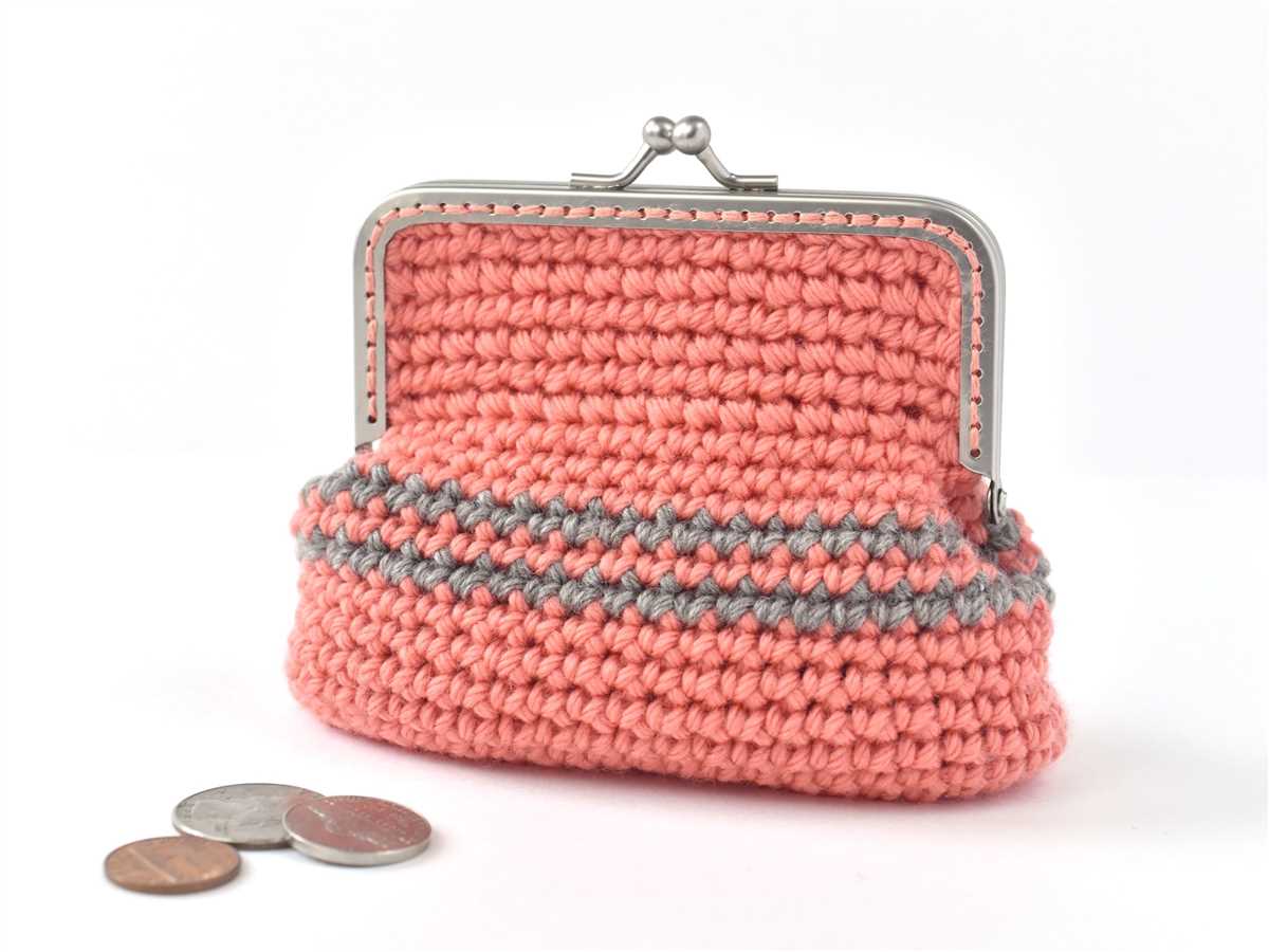 Knitted coin purse pattern free