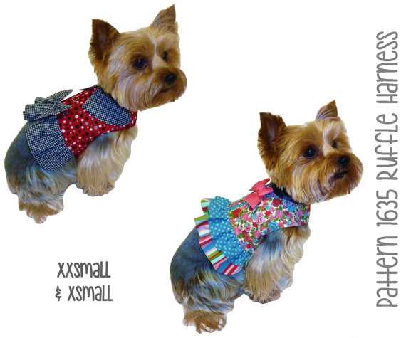 Knitted dog harness pattern