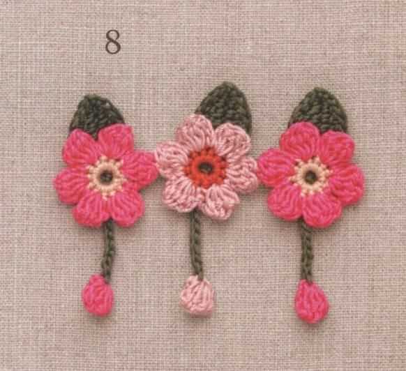 Knitted flower corsage free pattern