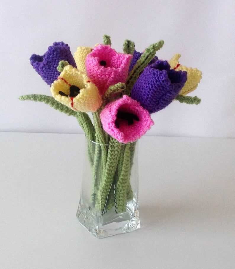 Creating Beautiful Floral Designs with Knitting Needles Knitted flower patterns