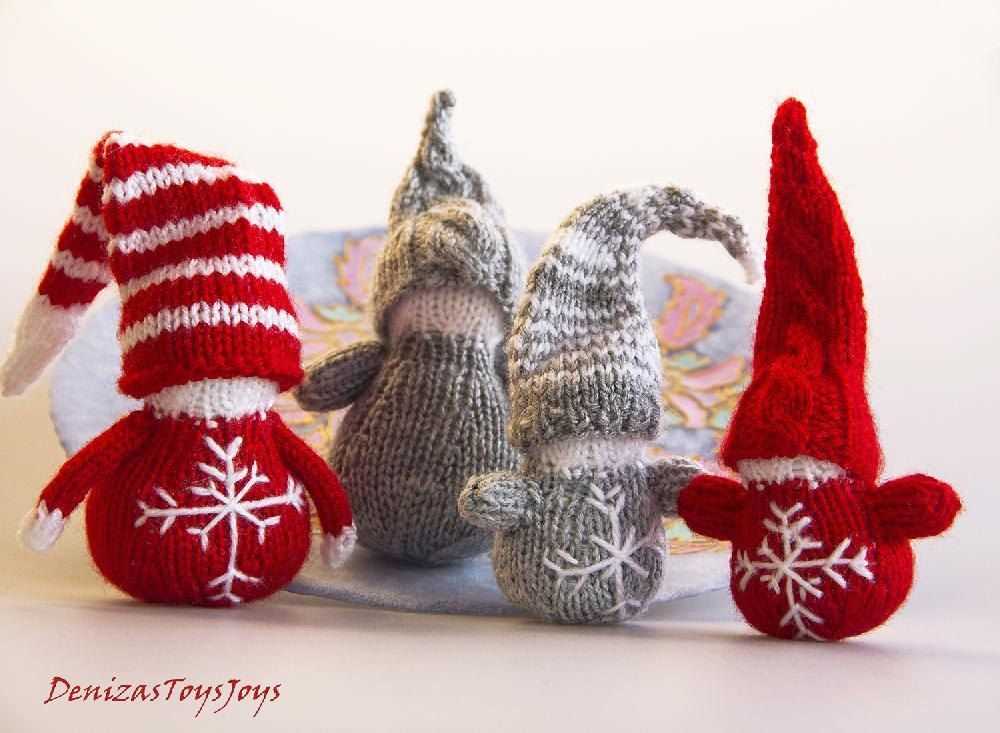 Knitted gnome ornament pattern