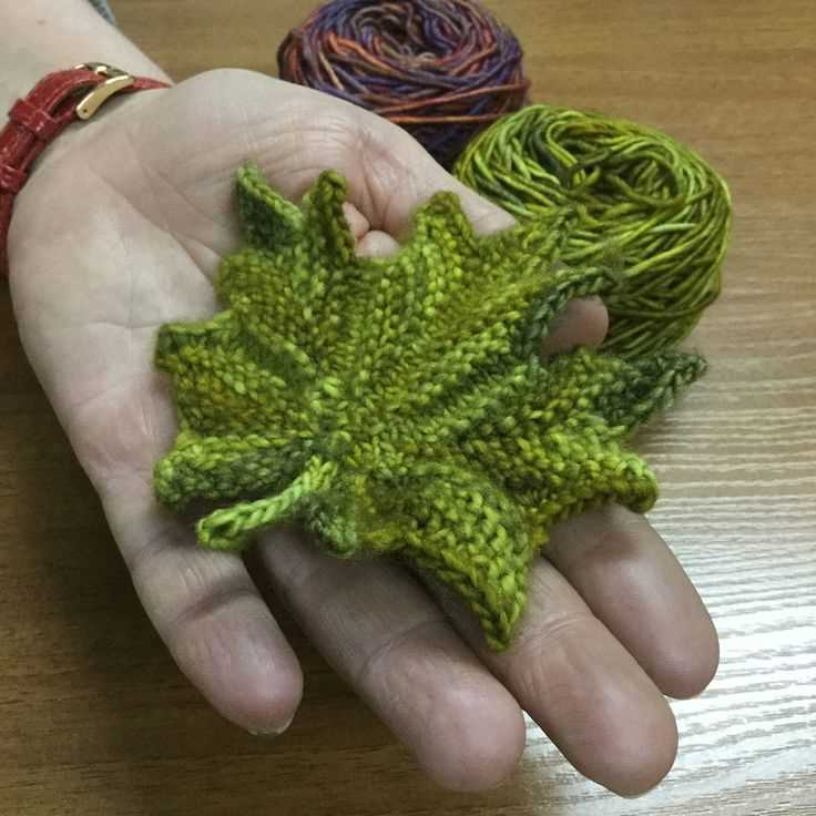 Knitted maple leaf pattern