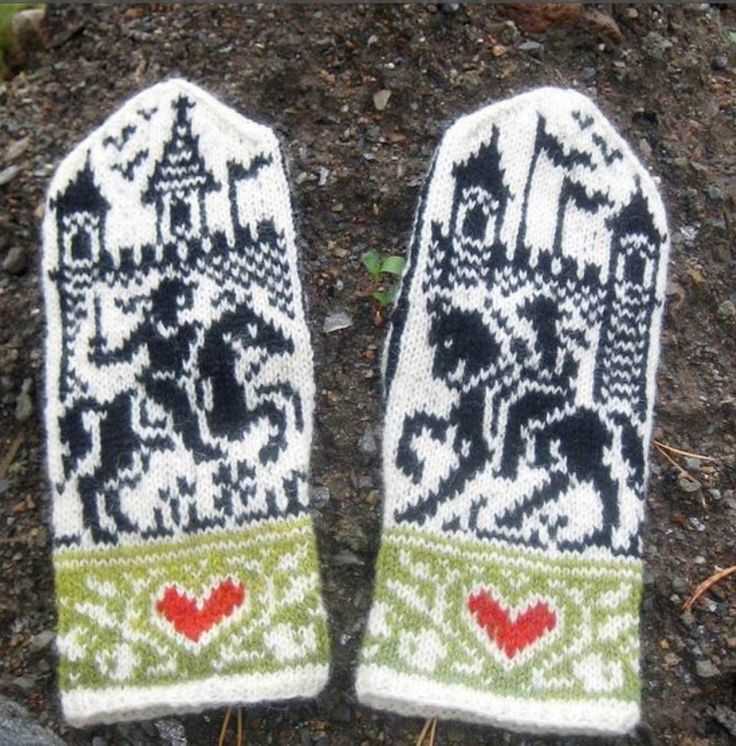 Knitted mitten pattern
