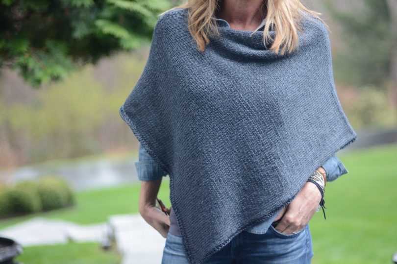 Knitted poncho pattern