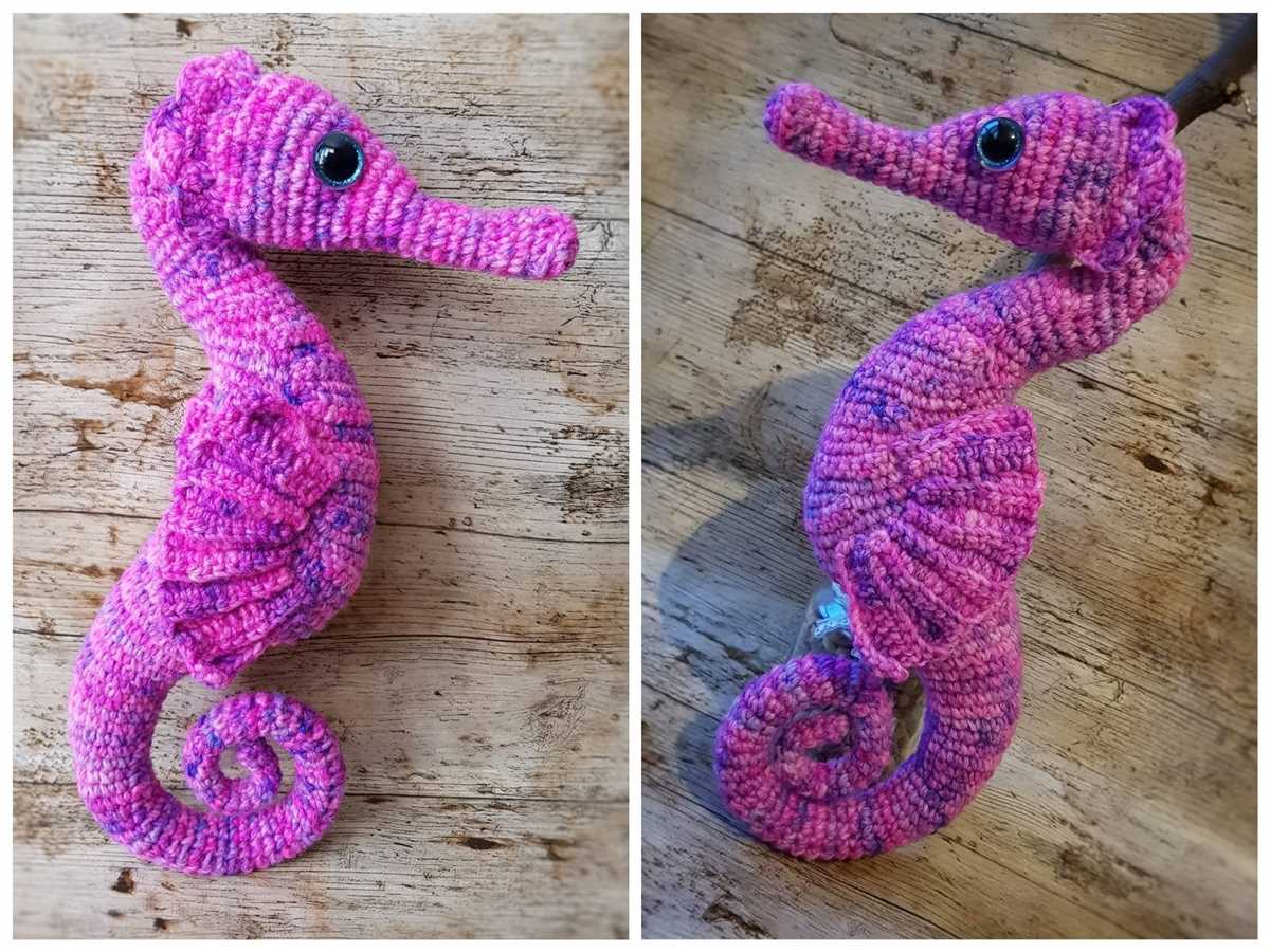 Knitted seahorse pattern free