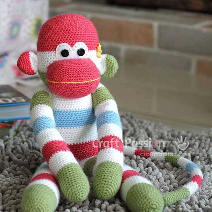 Knitted sock monkey pattern free
