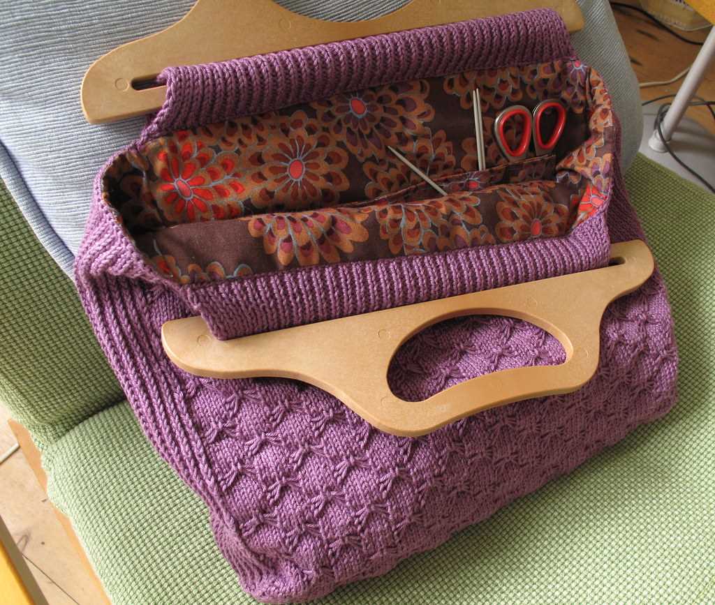 Knitted string shopping bag pattern