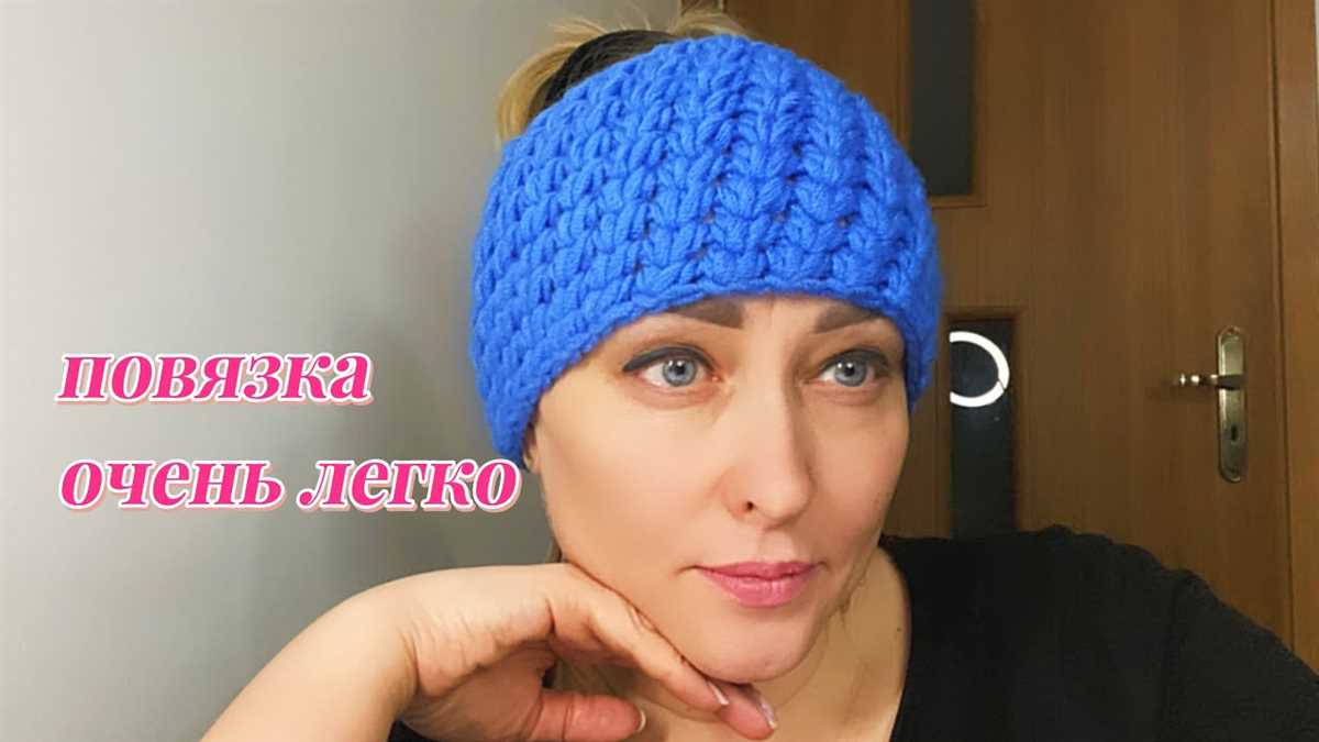 Knitted triangle head scarf pattern