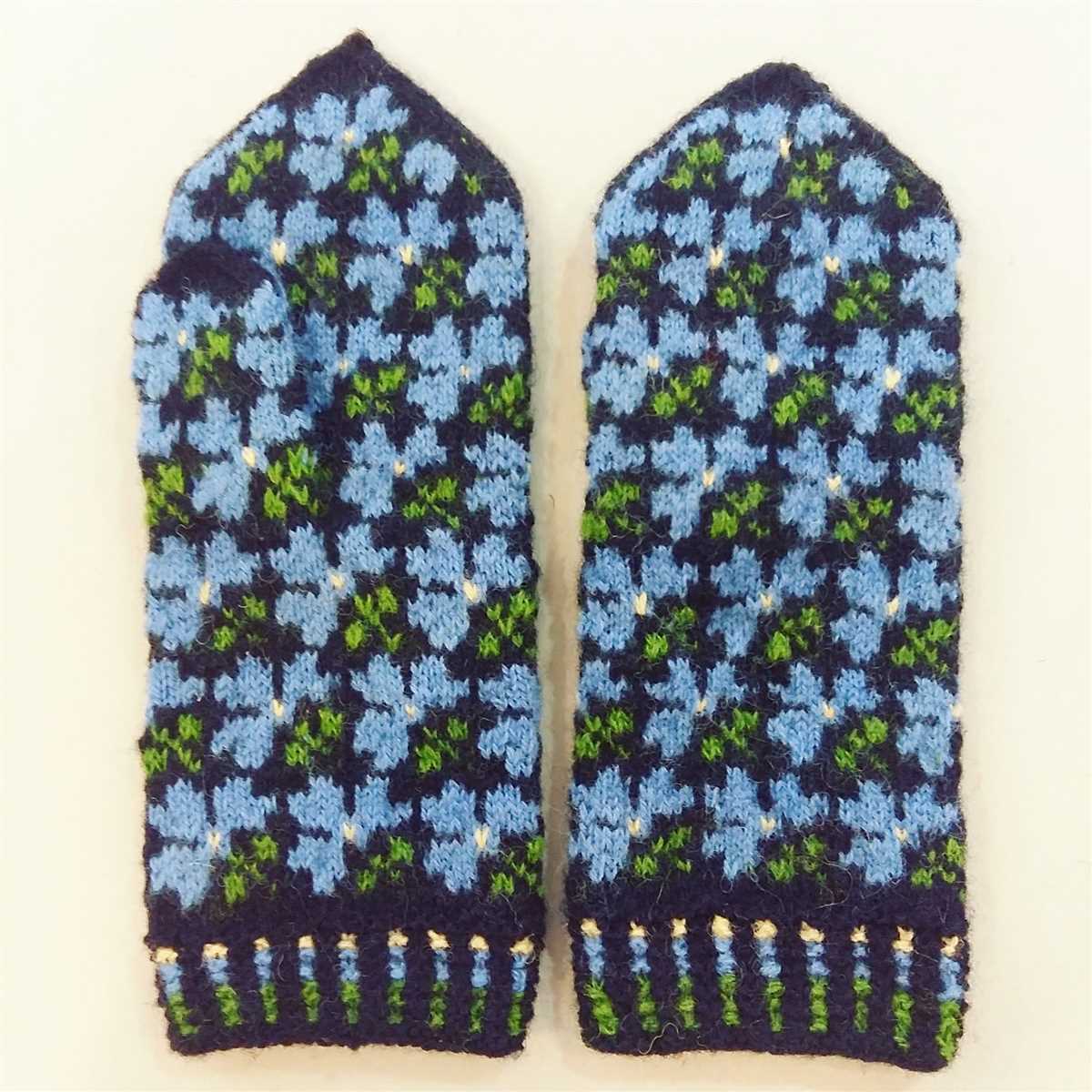 Knitting mitten pattern straight needles