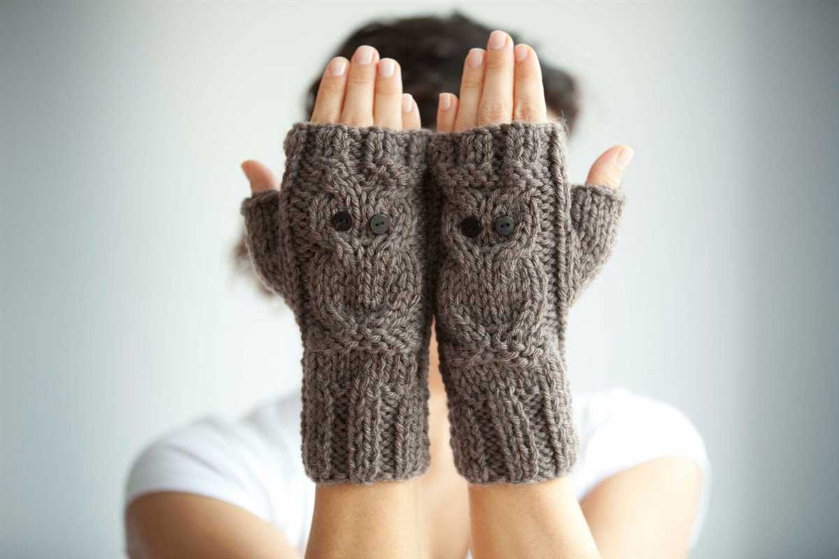 Knitting pattern fingerless mittens