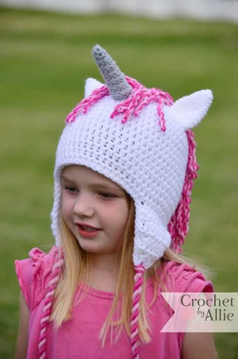 Knitting pattern for unicorn hat