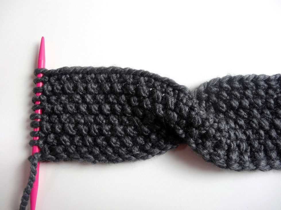 Knitting pattern headband twist