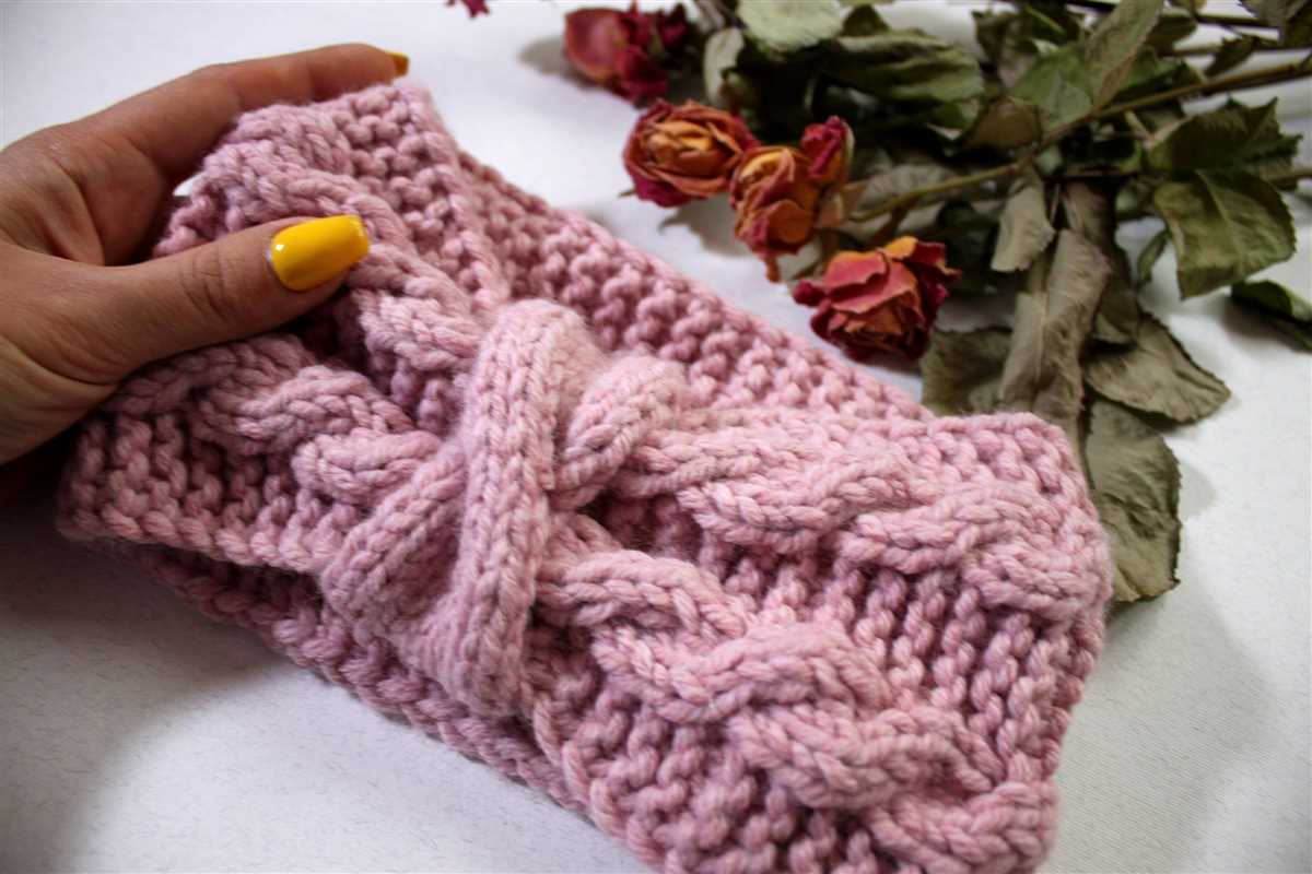Knitting pattern headband twist