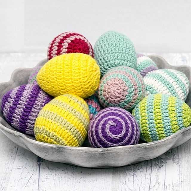 Knitting patterns for easter egg covers