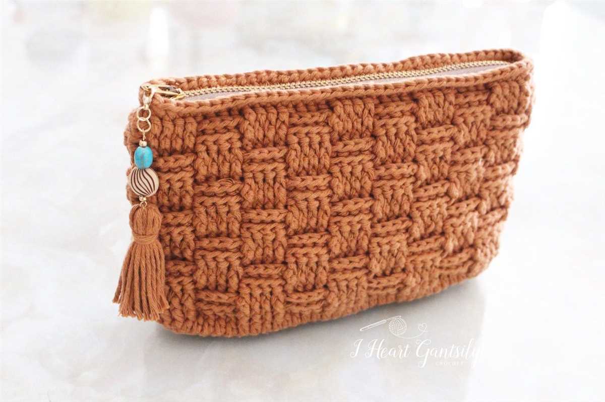 Knitting patterns for pouches
