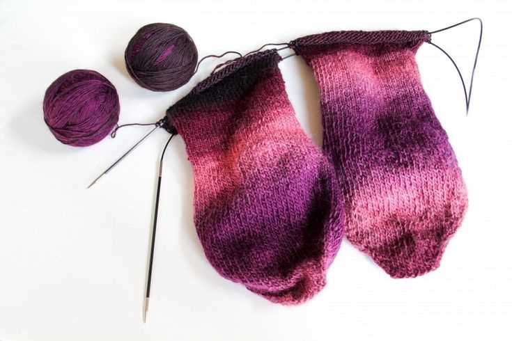Knitting loop patterns
