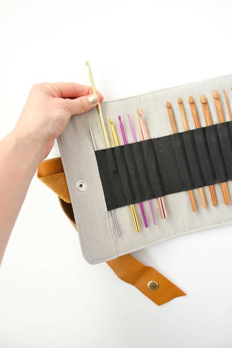 Knitting needle holder sewing pattern