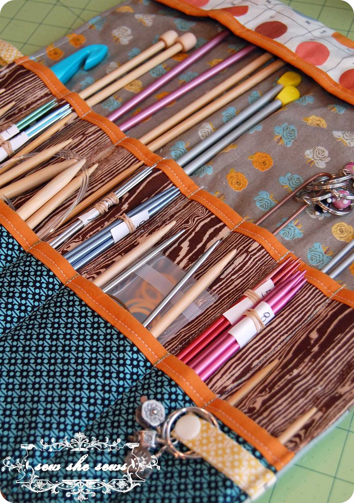 Knitting needle roll case pattern