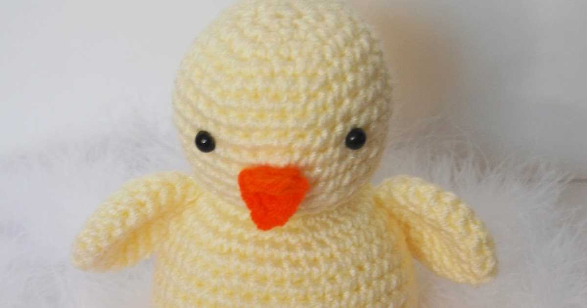 Knitting pattern for small easter chicks