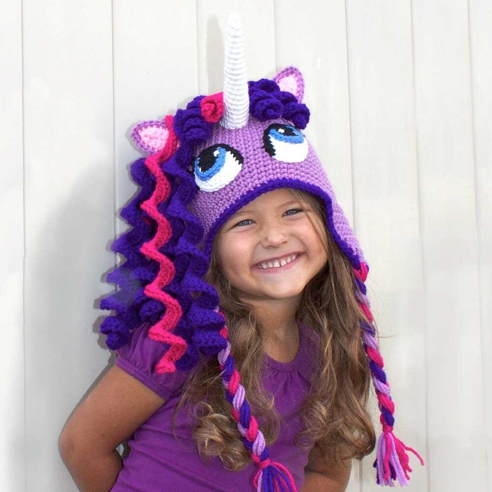 Knitting pattern for unicorn hat