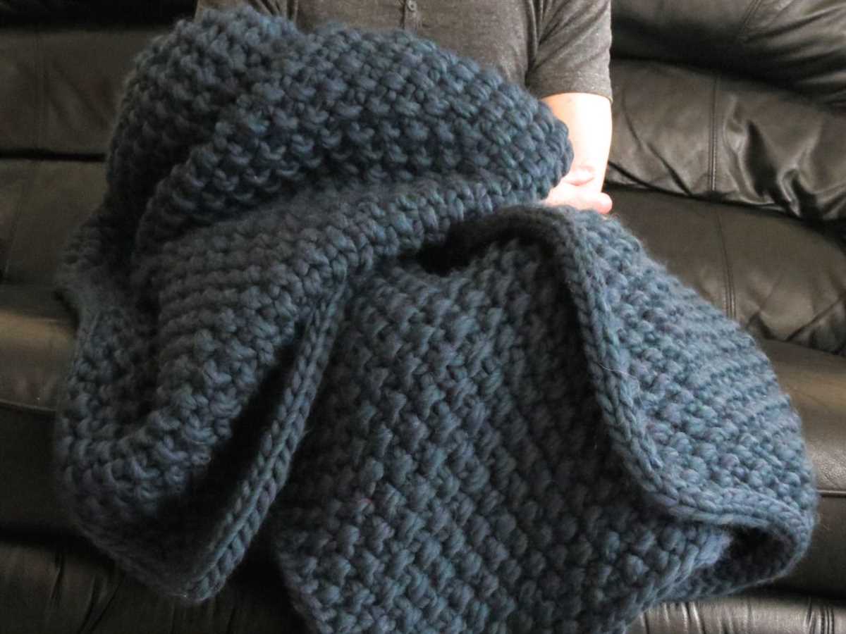 Knitting patterns with bulky yarn