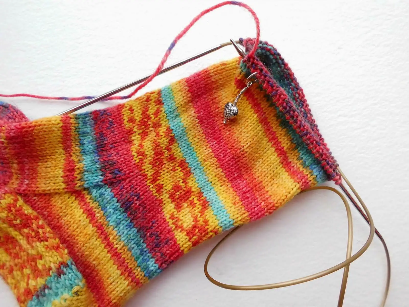 Knitting socks on circular needles pattern