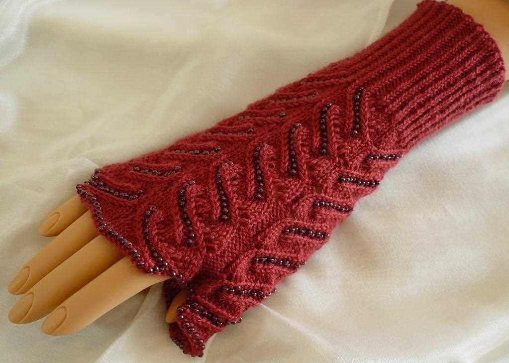 Knitting with beads patterns