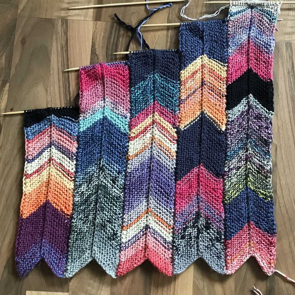 Geometric knit blanket patterns