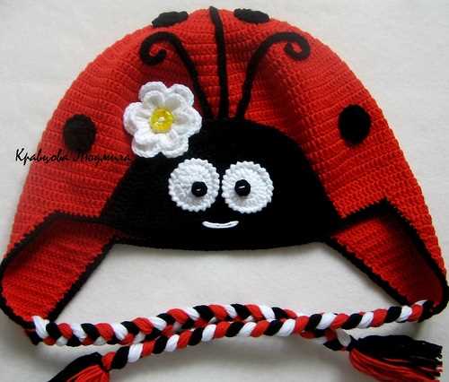Ladybug hat knitting pattern
