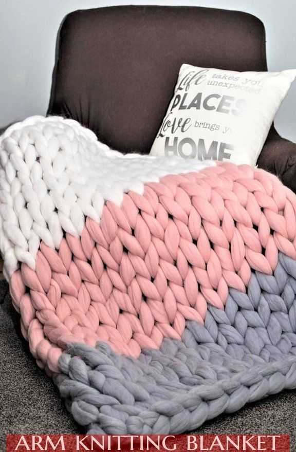 Chunky knitted stocking pattern