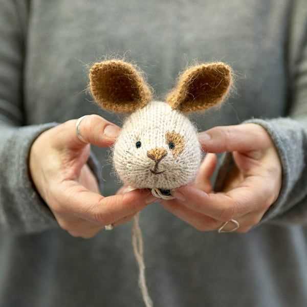 Little rabbit knitting patterns
