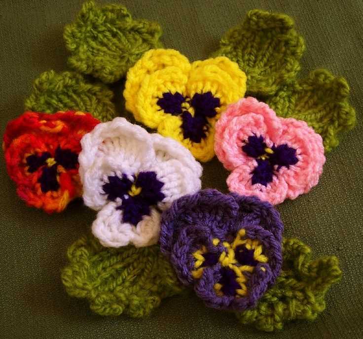 Loom knit flower pattern