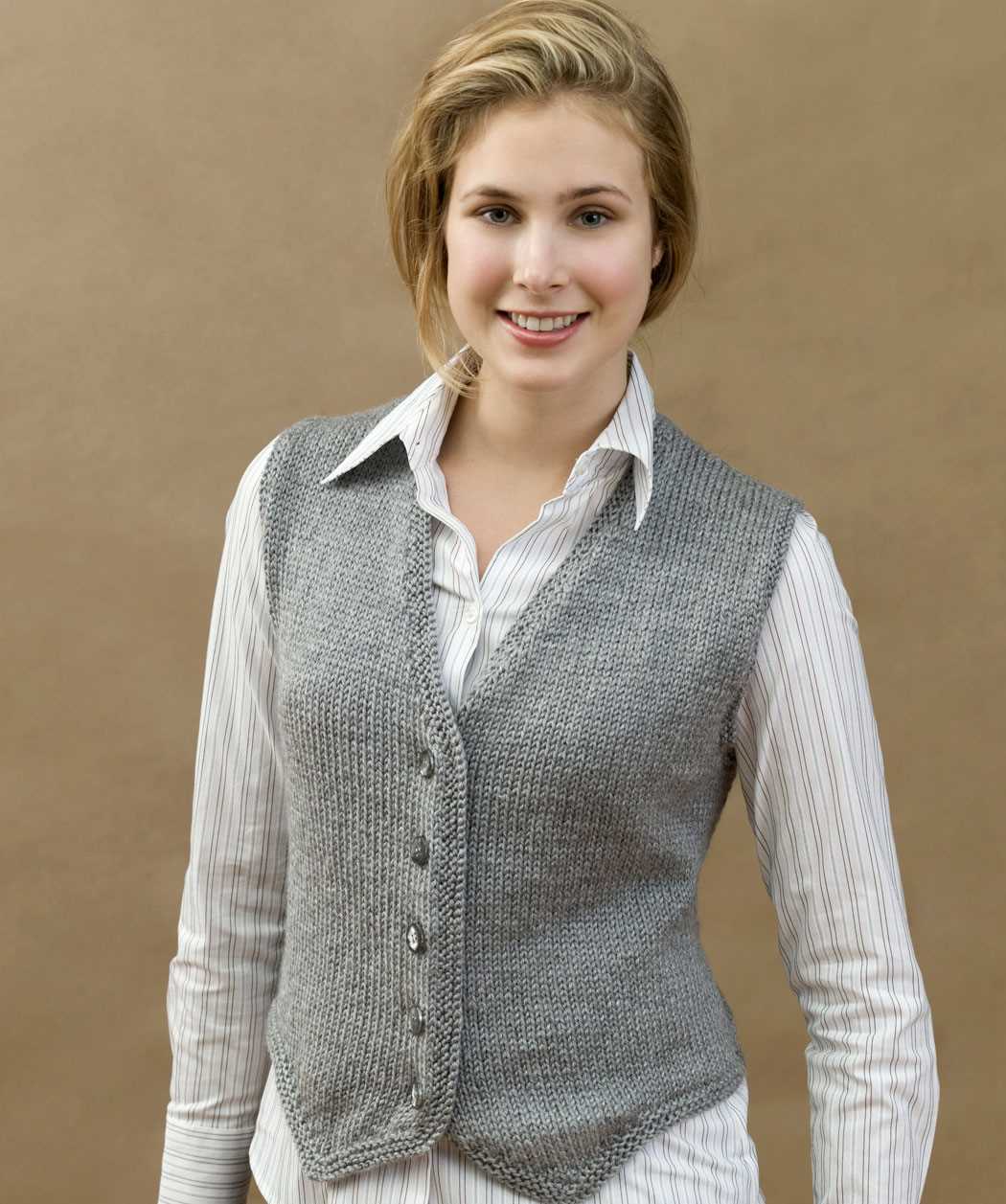 Get Your Hands on a Complimentary Sweater Vest Knitting Pattern Sweater vest knit pattern free