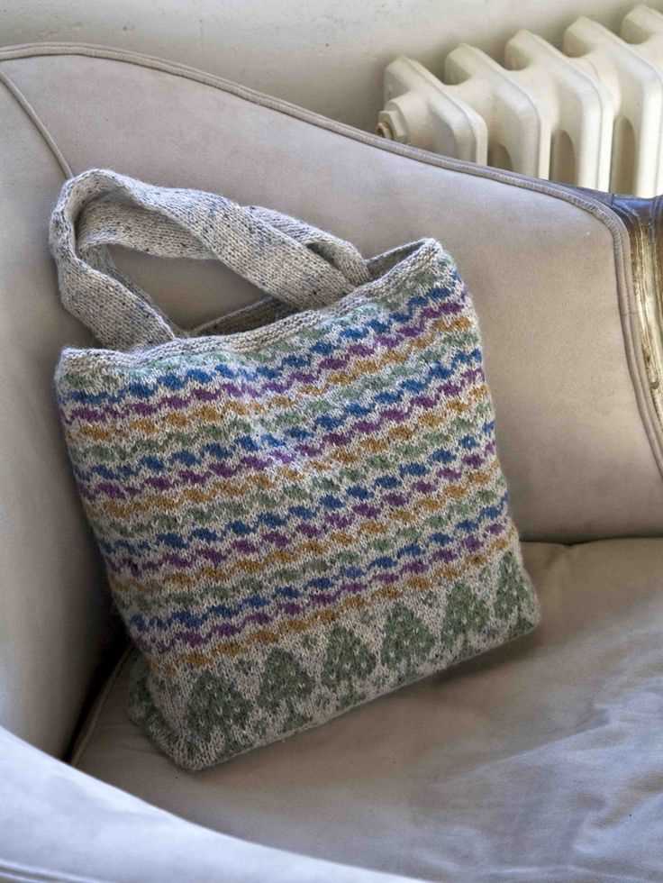 Knitted evening bag pattern