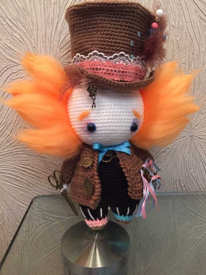 Mad hatter knitting pattern
