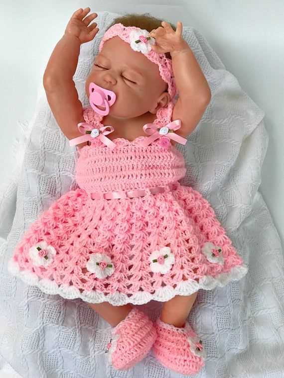 Newborn dress knitting pattern