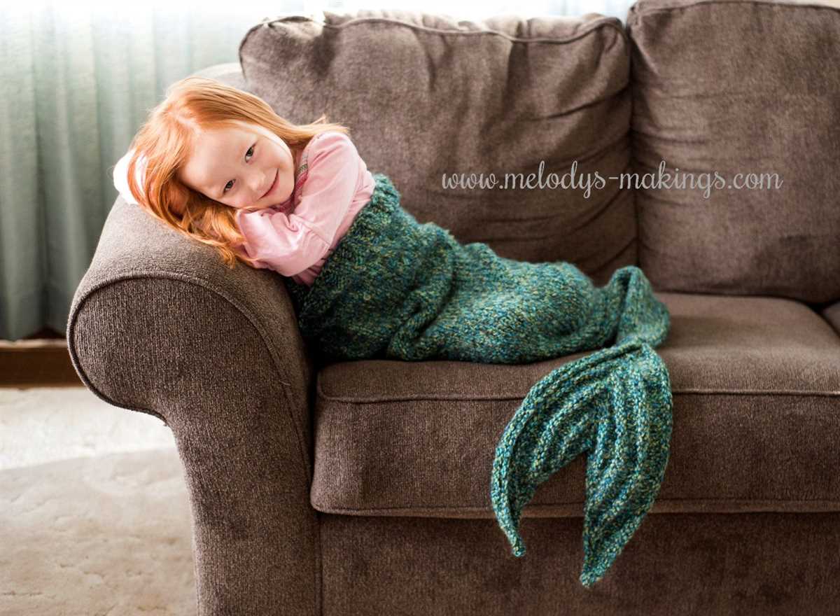 Mermaid tail knitting pattern for adults