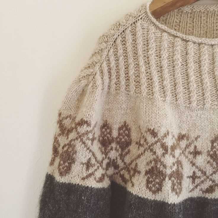 Create Your Own Cozy Acorn with This Knitting Pattern! Acorn knitting pattern