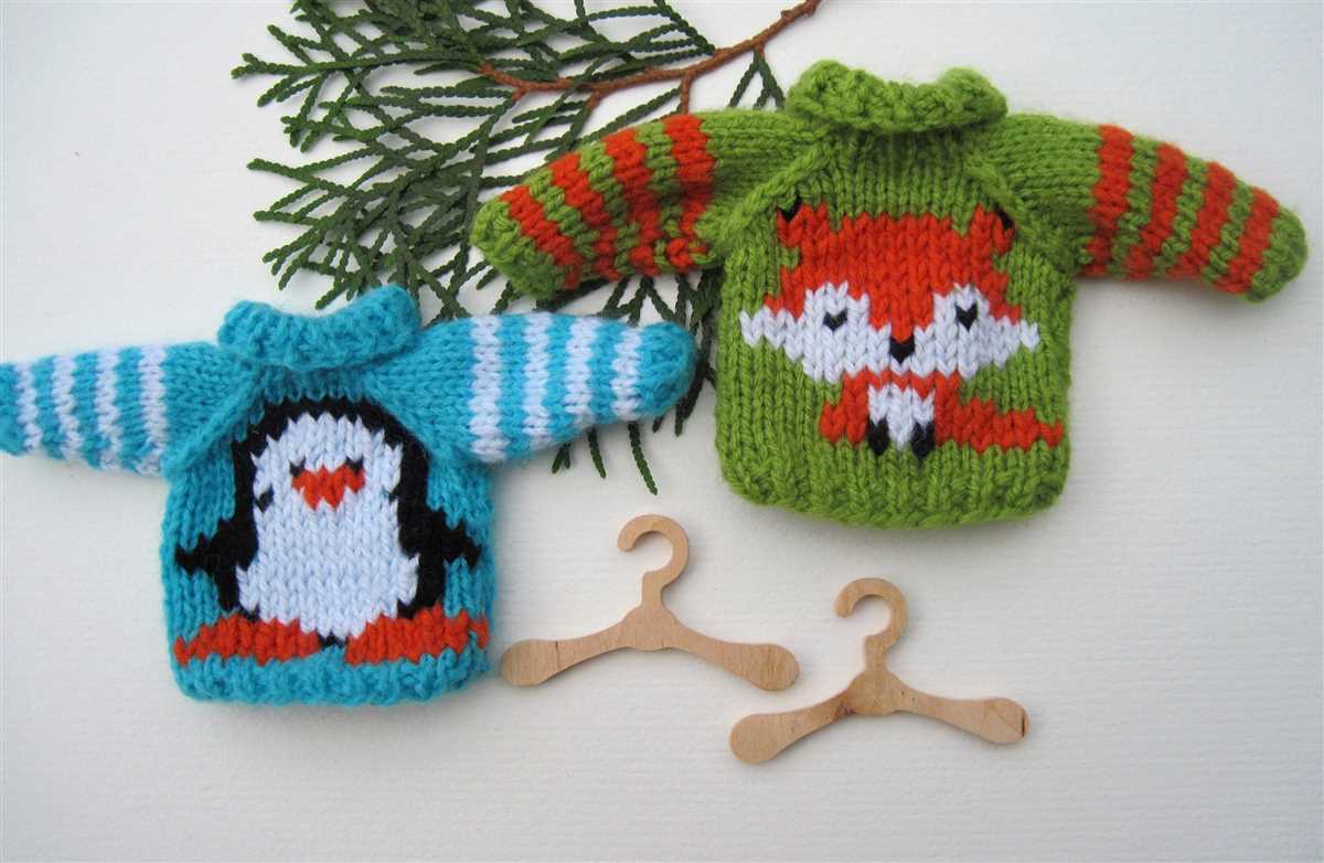 Mini sweater ornament knitting pattern