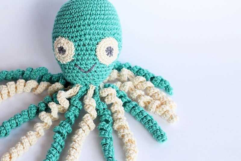 Octopus hat knitting pattern