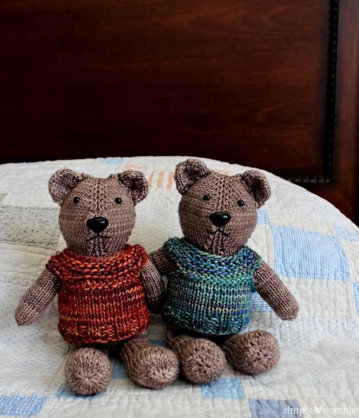 Simple teddy bear knitting pattern