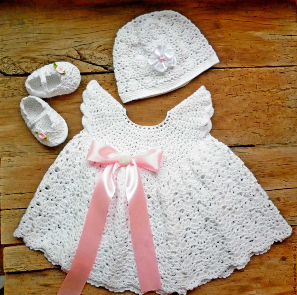 Newborn dress knitting pattern