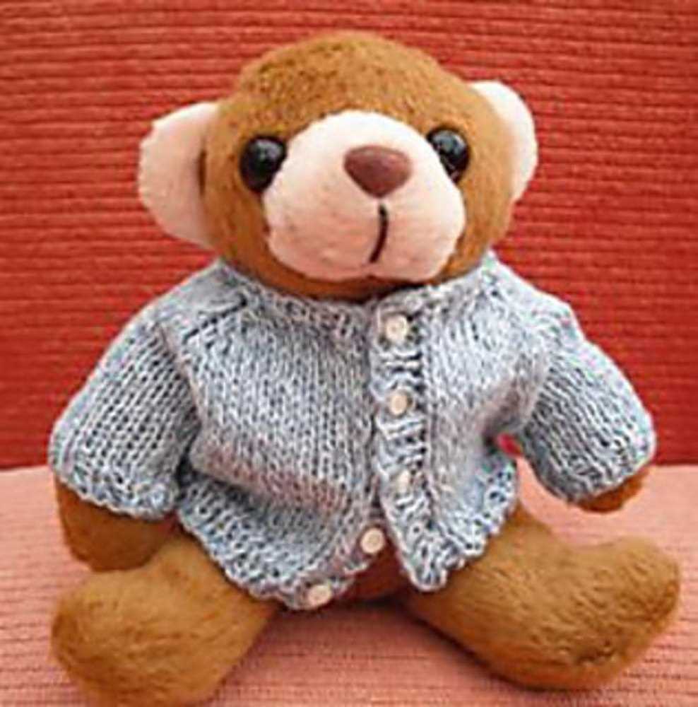 Create Adorable Teddy Bears with this Free Tiny Knitting Pattern Tiny teddy bear knitting pattern free