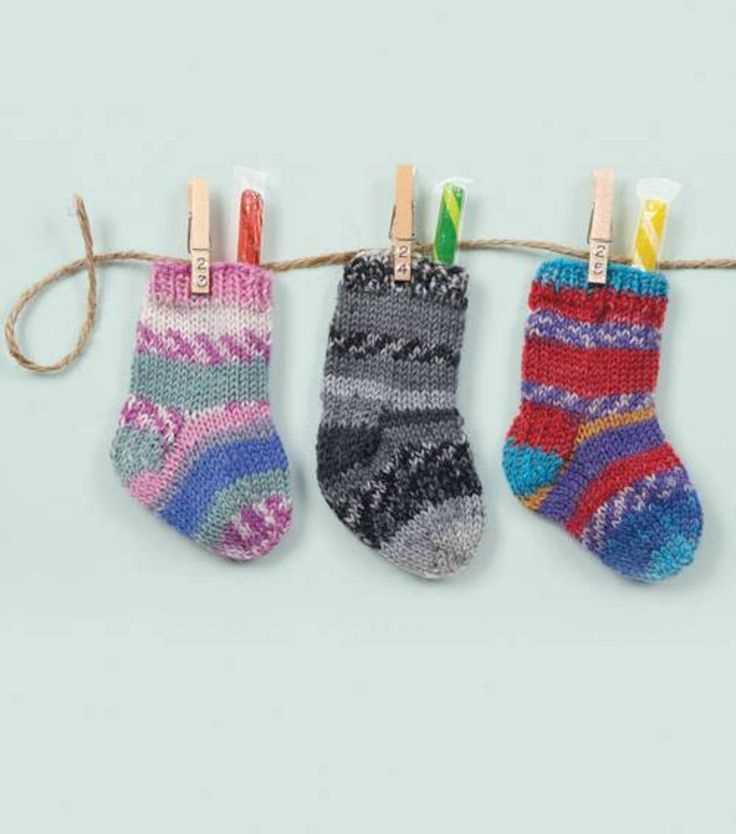 Knitting pattern mini christmas stocking