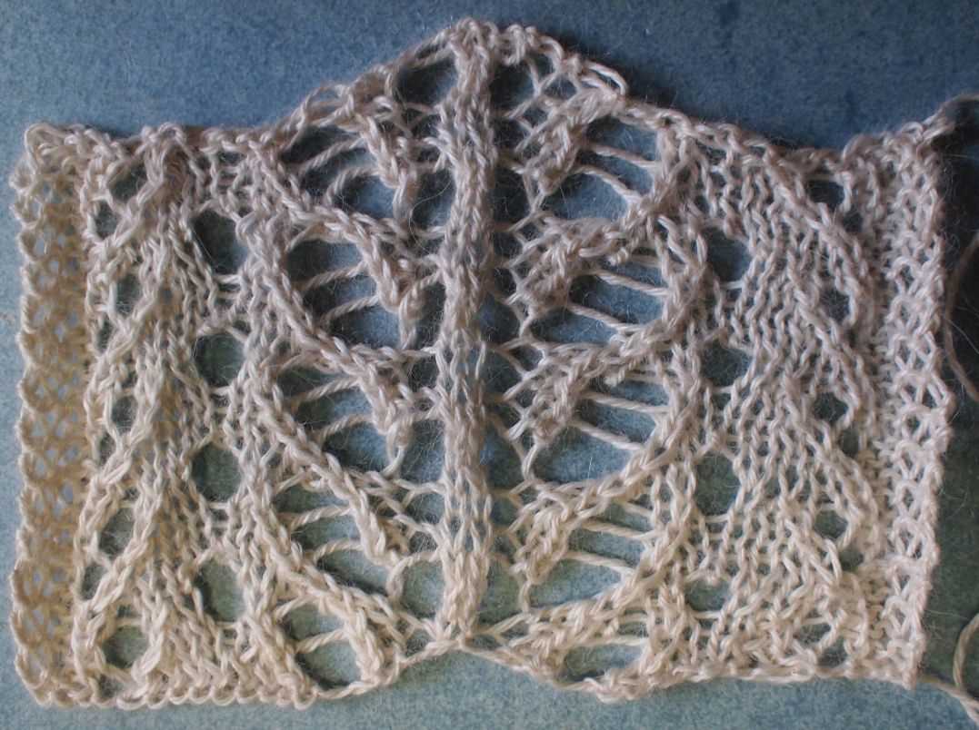 Gothic lace knitting pattern