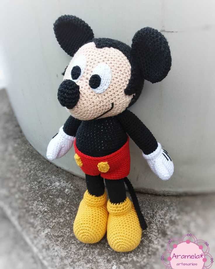 Mickey mouse knitting pattern