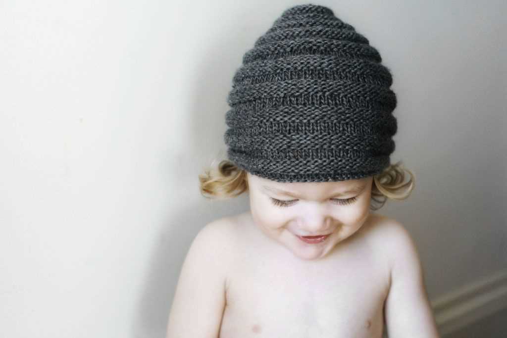 Beehive knit hat pattern