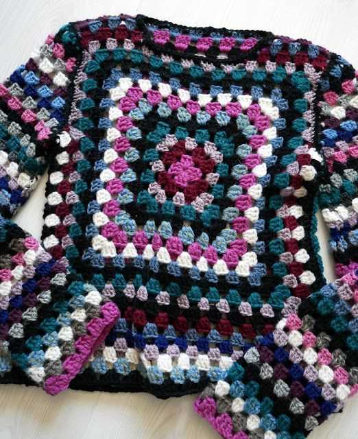 Granny square pattern knitting